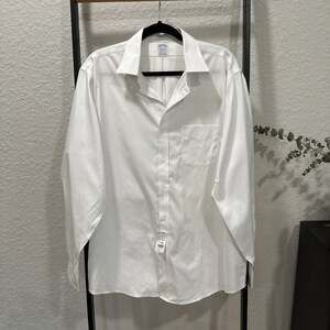 Brooks Brothers Regent Regular-Fit Dress Shirt White 16.5